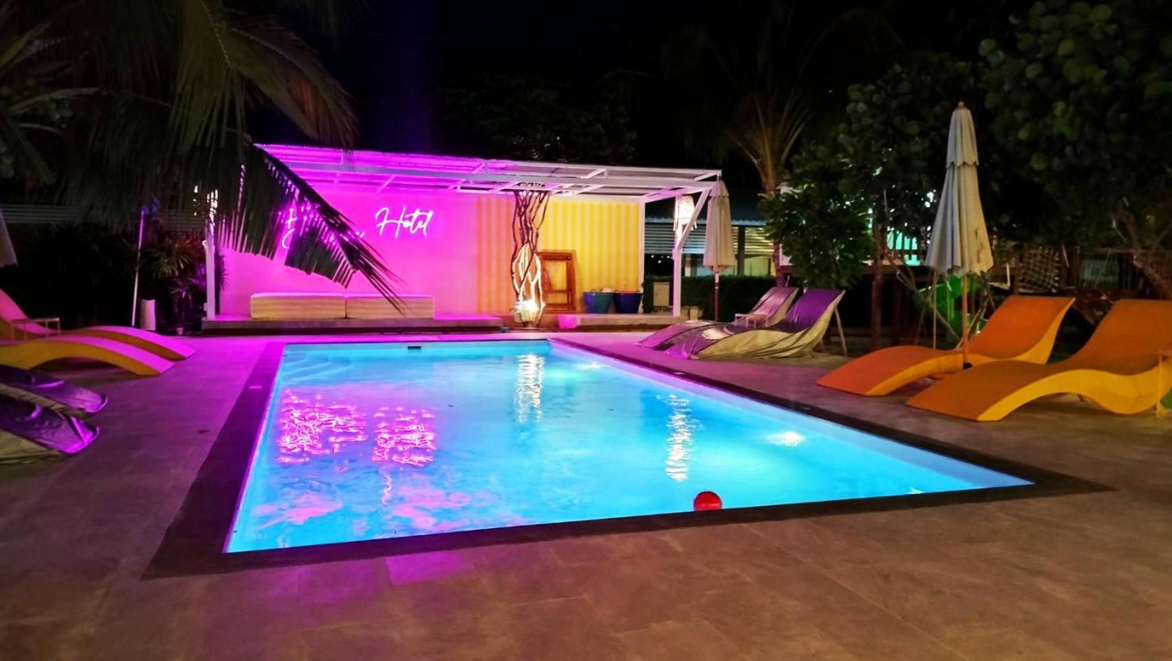 The Modeva Hotel Καντσαναμπούρι Εξωτερικό φωτογραφία